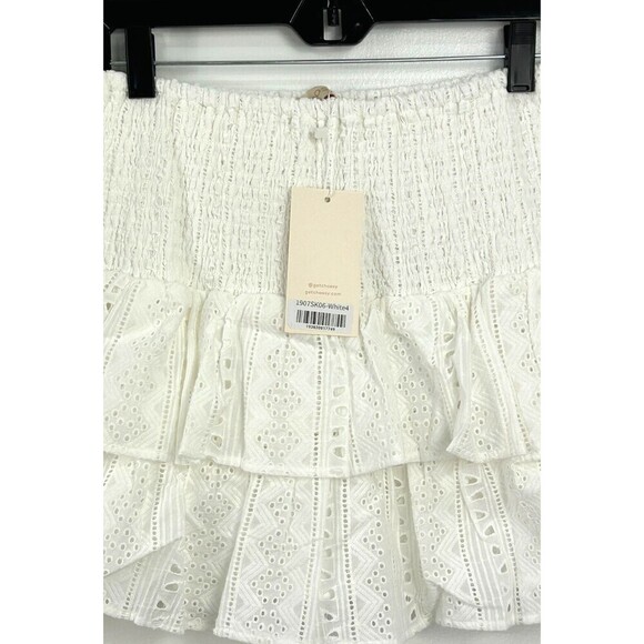 New Choosy Women 6 Small White Eyelet Fully Lined Mini Skirt Smocking Ruffle T - Picture 4 of 8